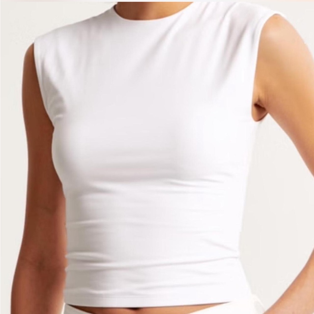 NWT Abercrombie Shell Tank